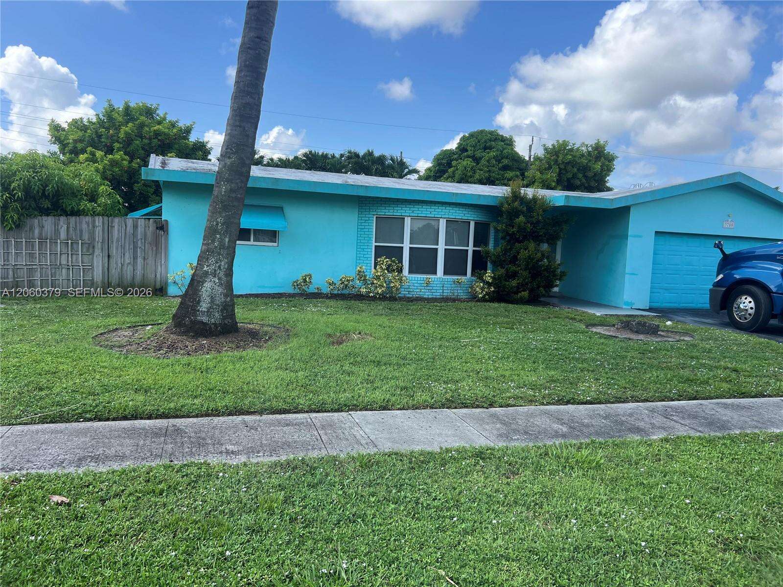 Lauderdale Lakes | 3700 25th St N/A | Picture 2