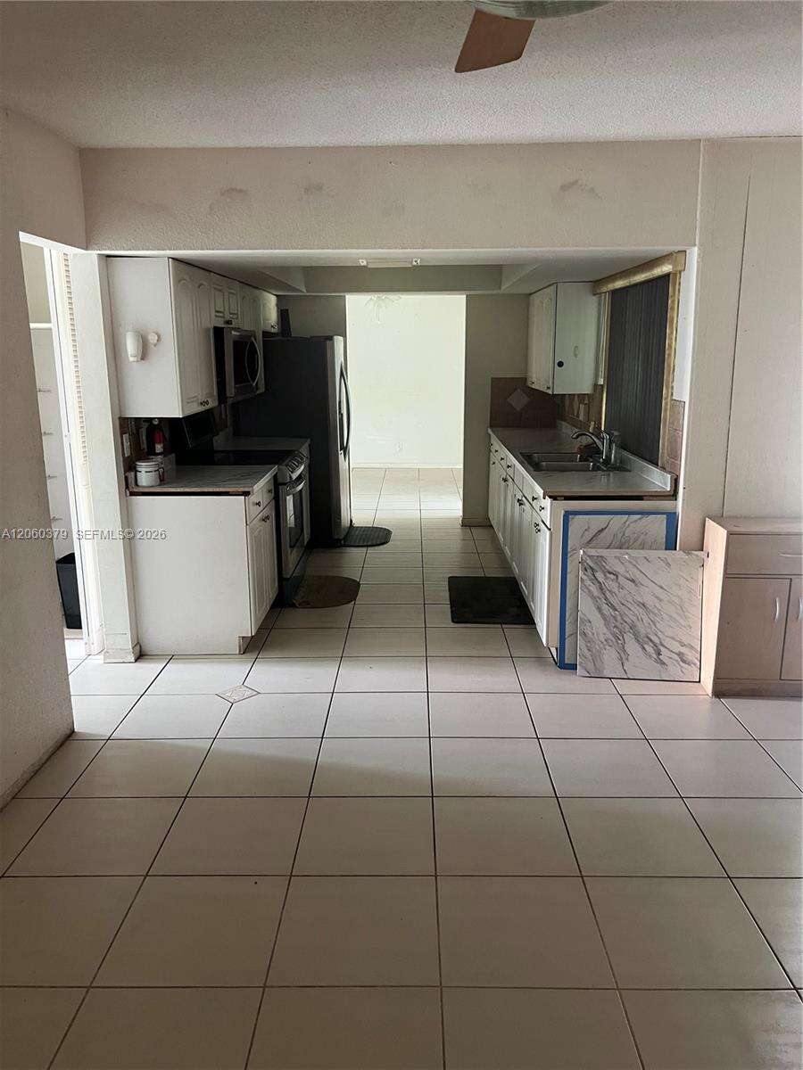 Lauderdale Lakes | 3700 25th St N/A | Picture 13