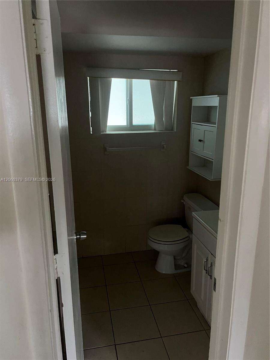 Lauderdale Lakes | 3700 25th St N/A | Picture 22