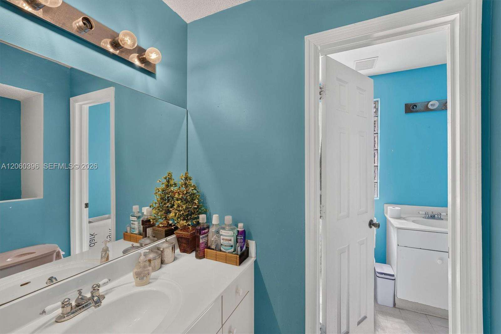 Miami | 15615 95th Ln N/A | Picture 26