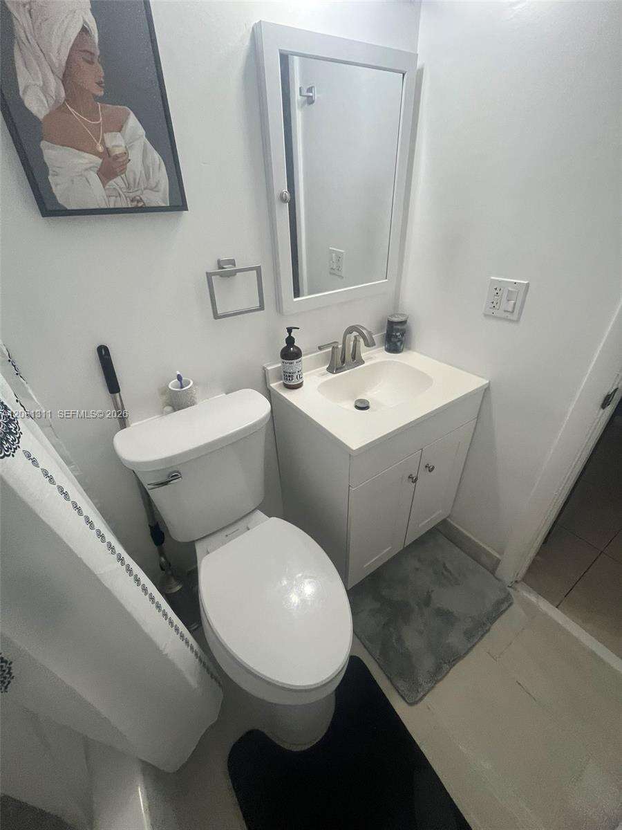 Pompano Beach | 240 23rd Ct N/A | Picture 12