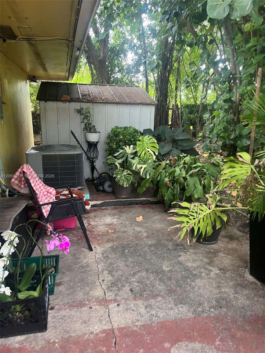 Pompano Beach | 240 23rd Ct N/A | Picture 25