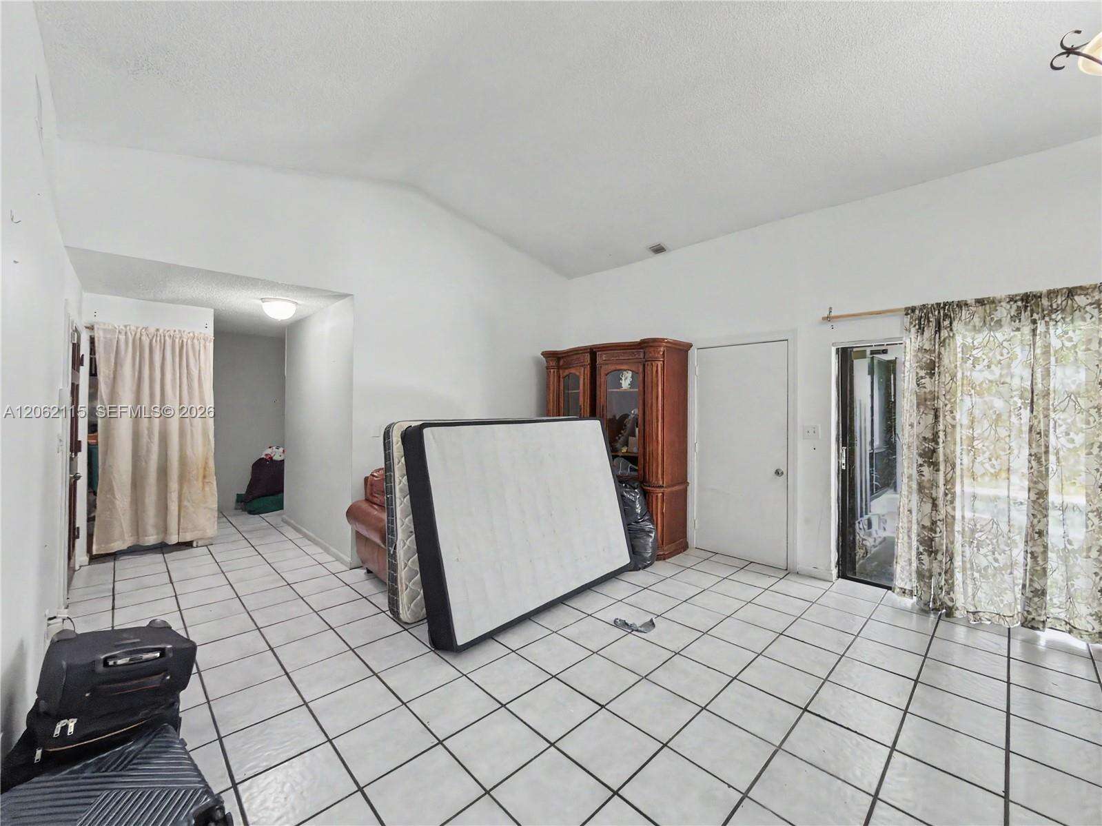 Miami | 9712 133rd Pl N/A | Picture 28