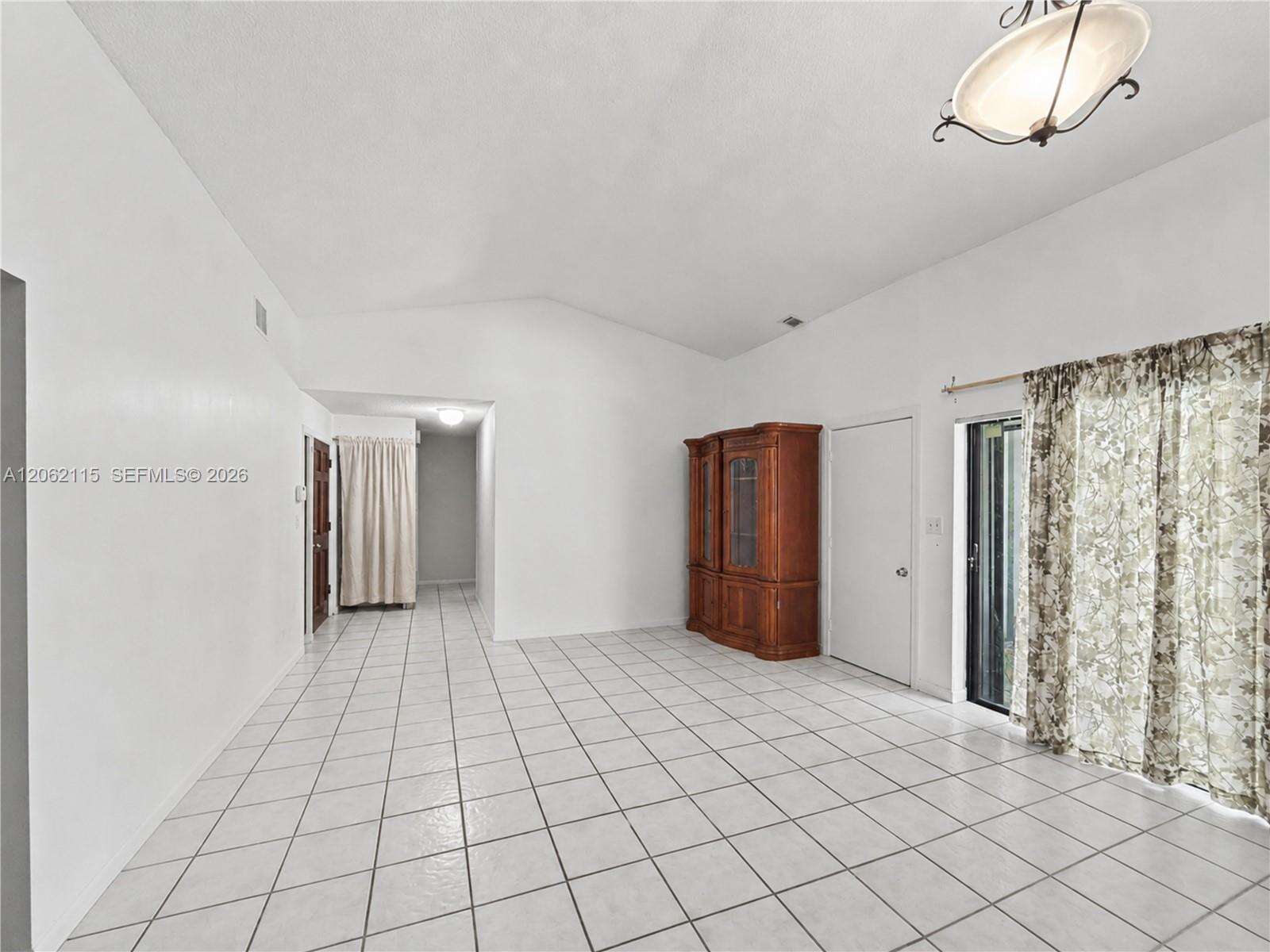 Miami | 9712 133rd Pl N/A | Picture 8