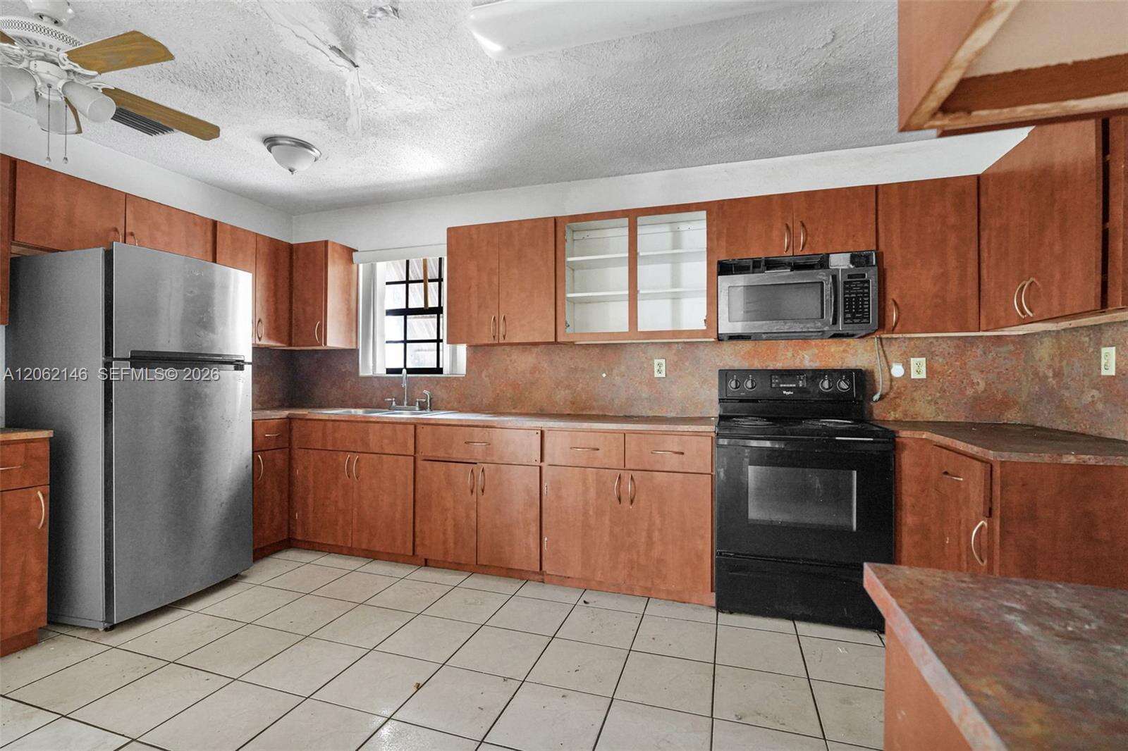 Miami | 11230 188th St N/A | Picture 13