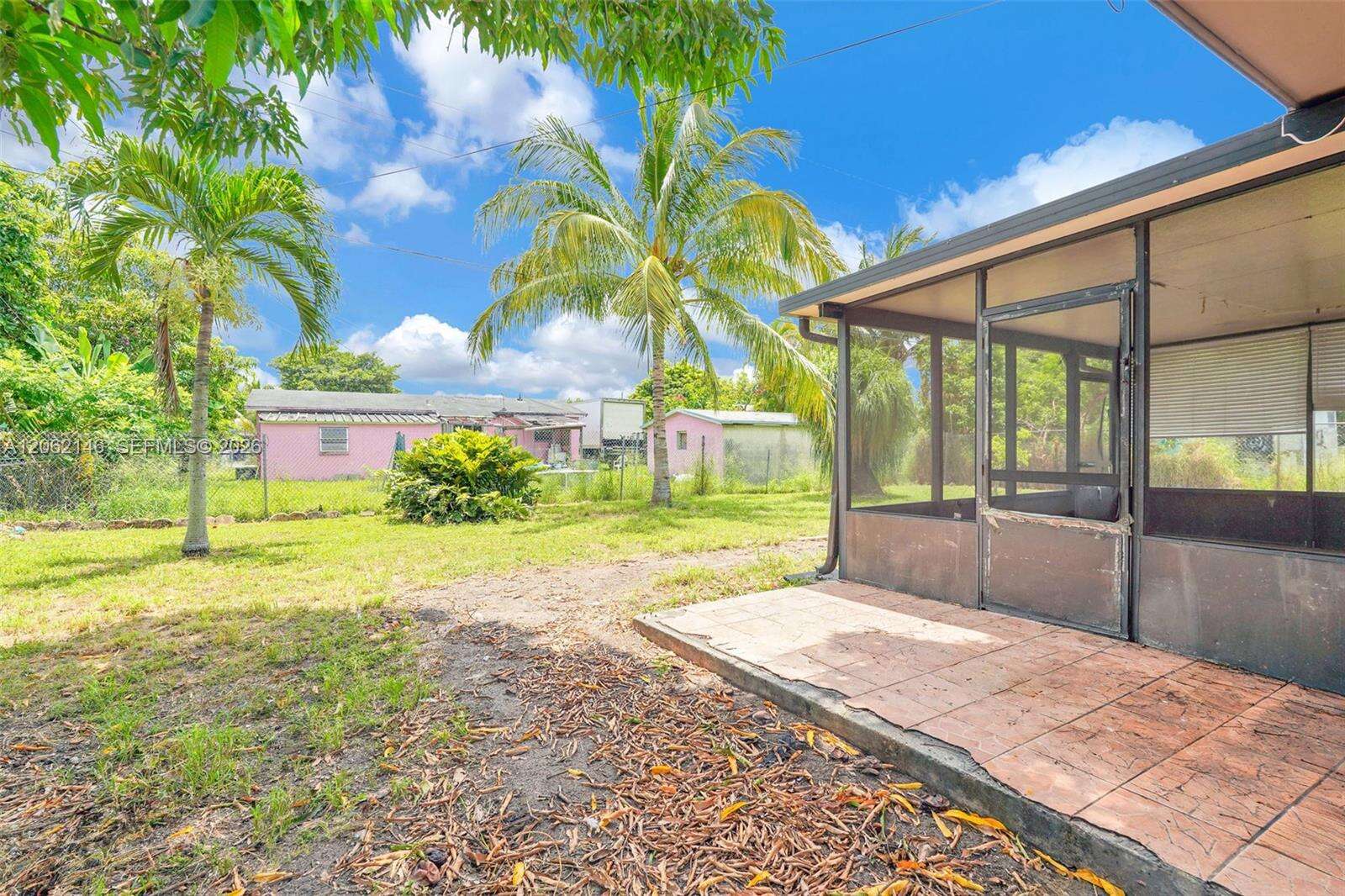 Miami | 11230 188th St N/A | Picture 38