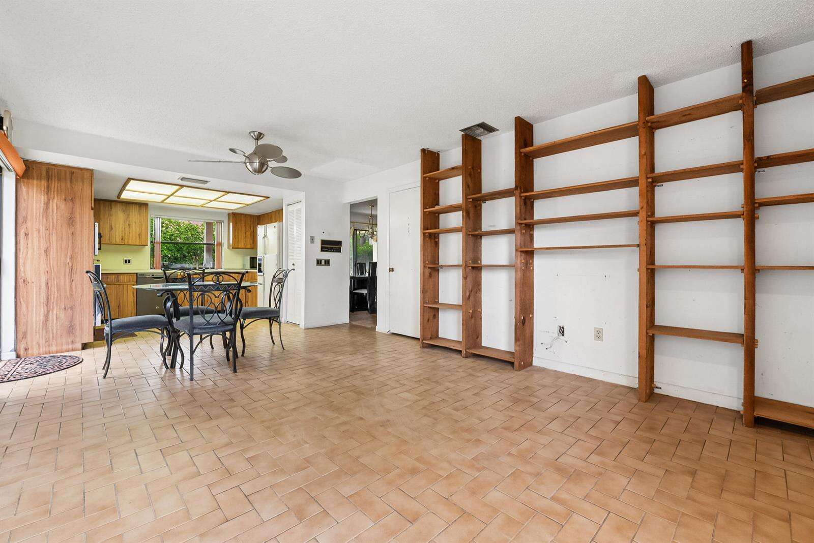 Miami | 15612 54th N/A | Picture 7