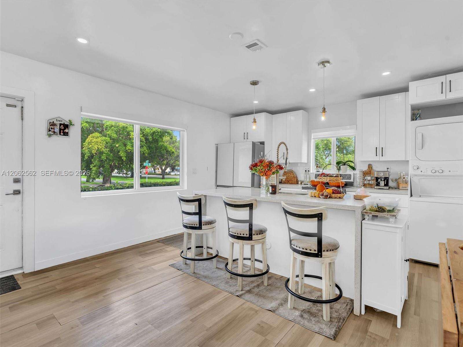 Miami | 2401 83rd Ave N/A | Picture 13