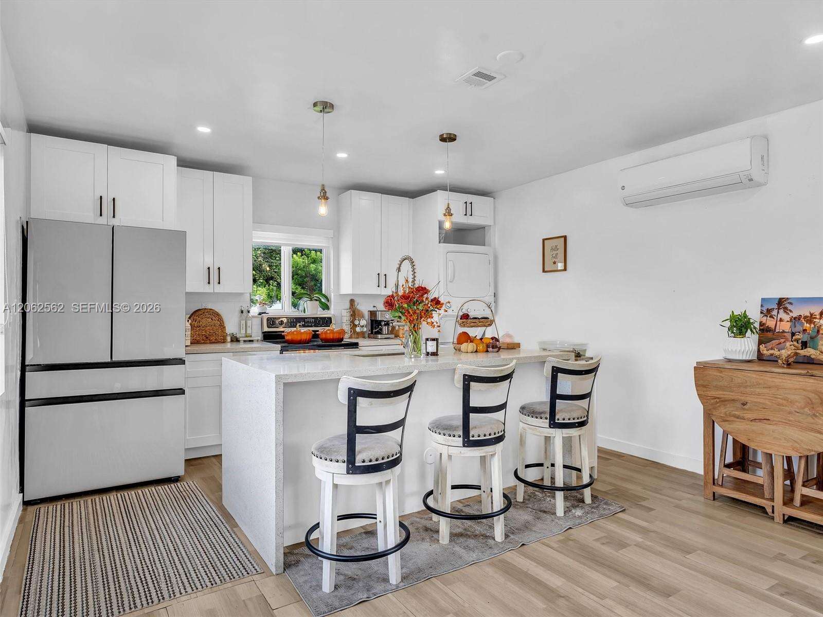 Miami | 2401 83rd Ave N/A | Picture 14