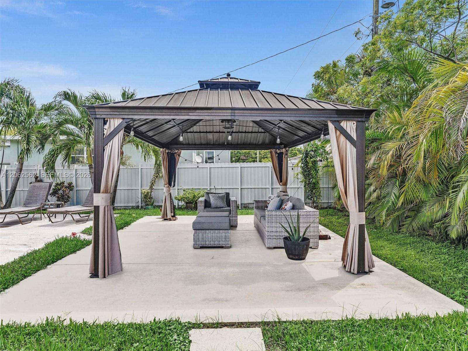 Miami | 2401 83rd Ave N/A | Picture 38