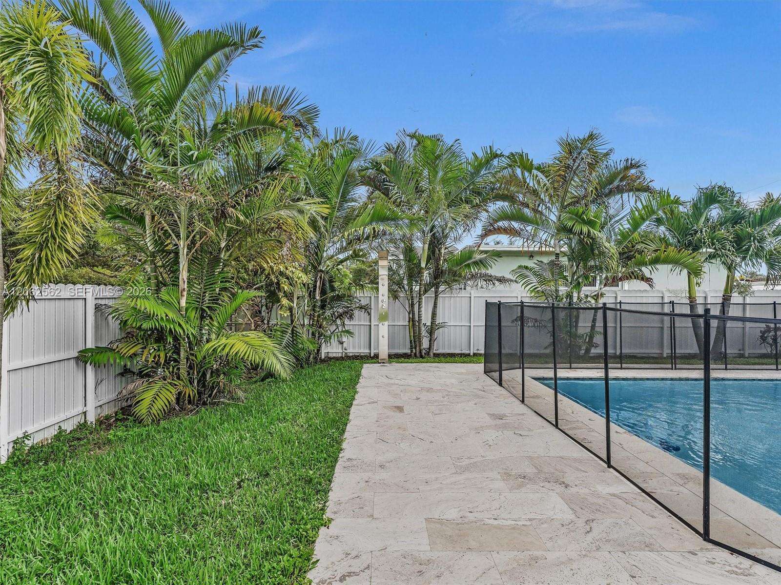 Miami | 2401 83rd Ave N/A | Picture 49