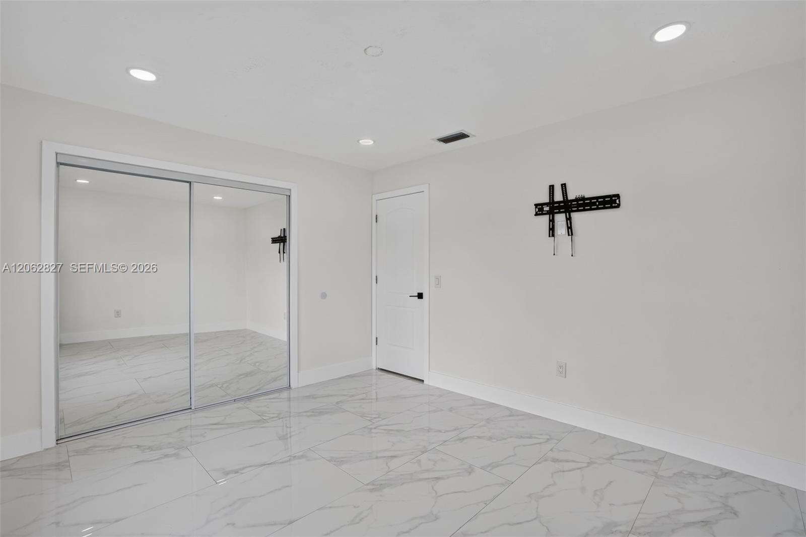 Sunrise | 9531 20th Pl N/A | Picture 13