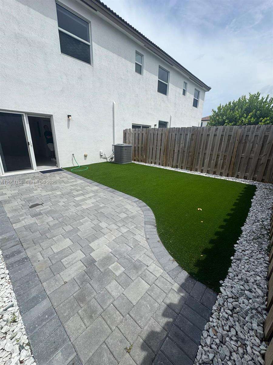 Miami |   N/A | Picture 34