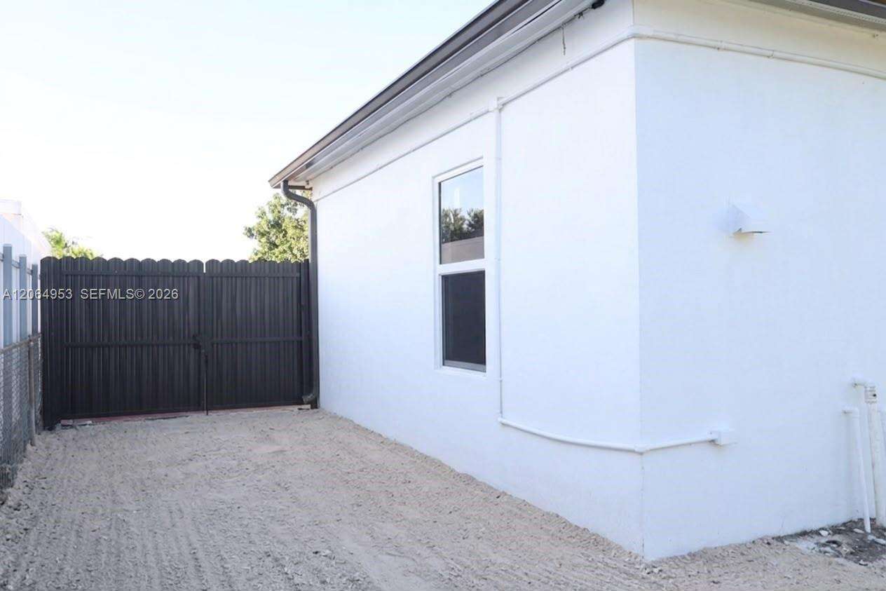 Miami Gardens | 4330 203rd Ter N/A | Picture 30