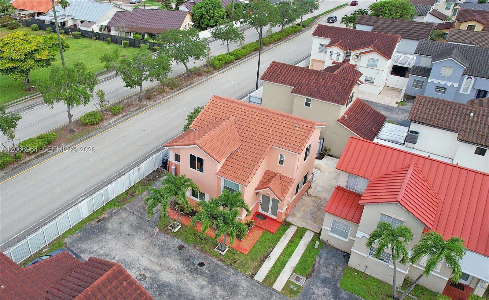 Miami | 12693 8th Ter N/A | Picture 2