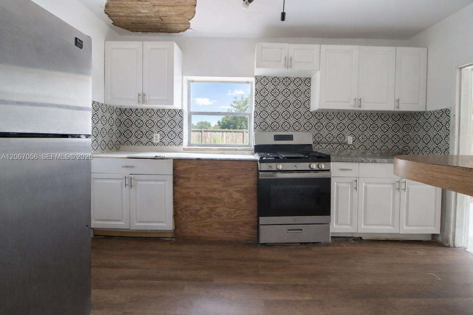 Miami | 915 9th Ct N/A | Picture 11