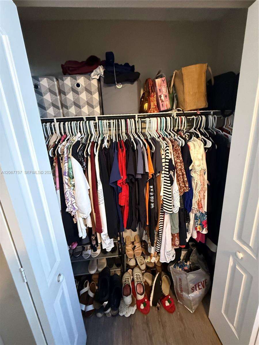 Hollywood | 2411 Wiley St N/A | Picture 17