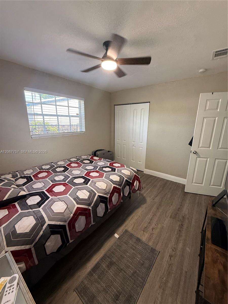 Hollywood | 2411 Wiley St N/A | Picture 22