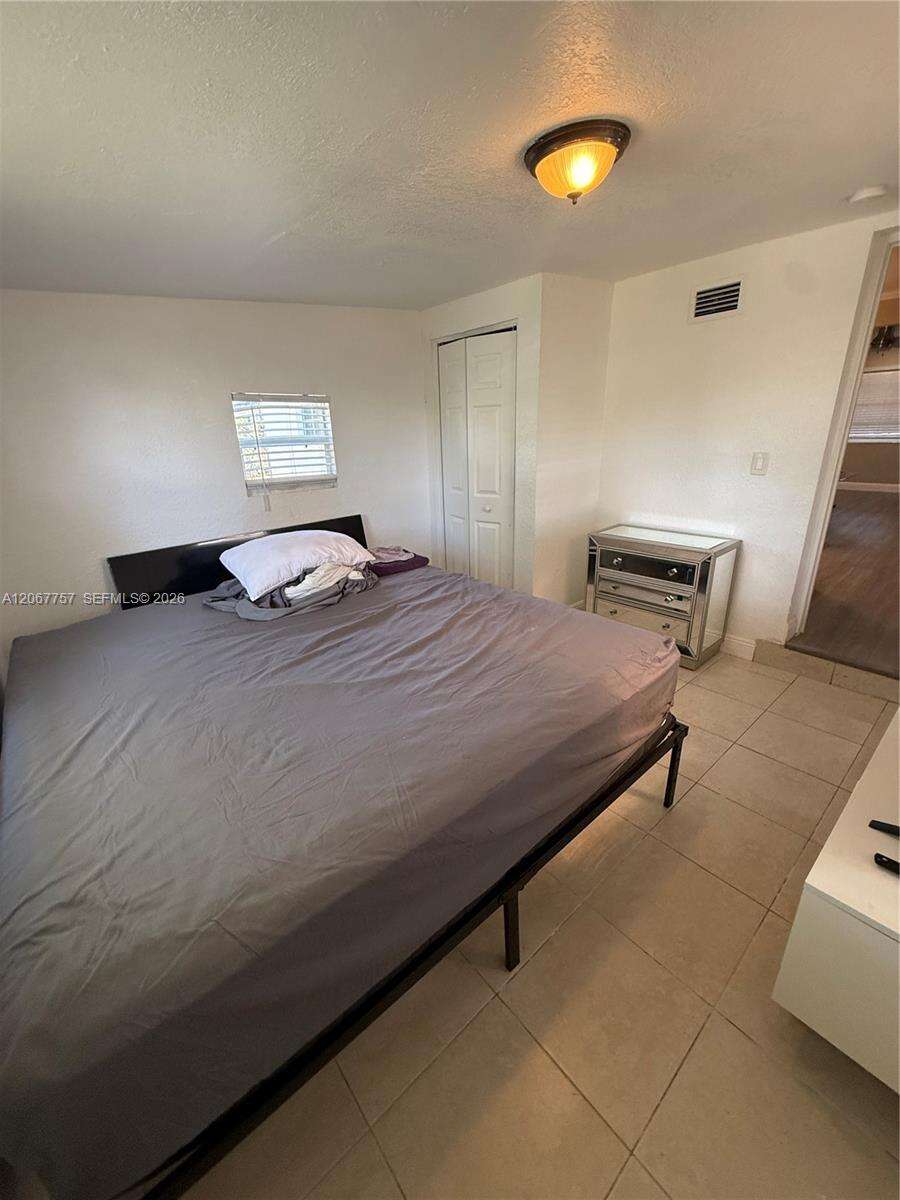 Hollywood | 2411 Wiley St N/A | Picture 33