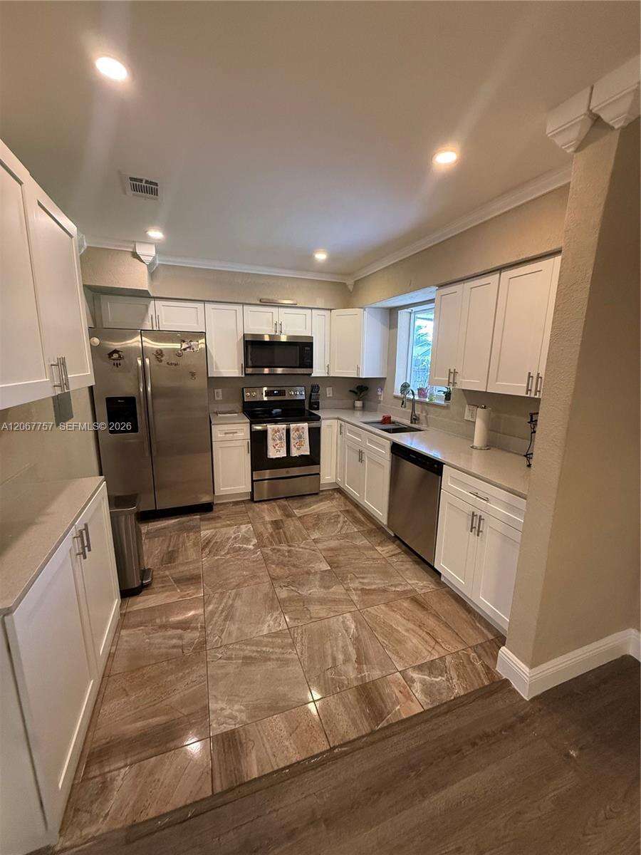 Hollywood | 2411 Wiley St N/A | Picture 37