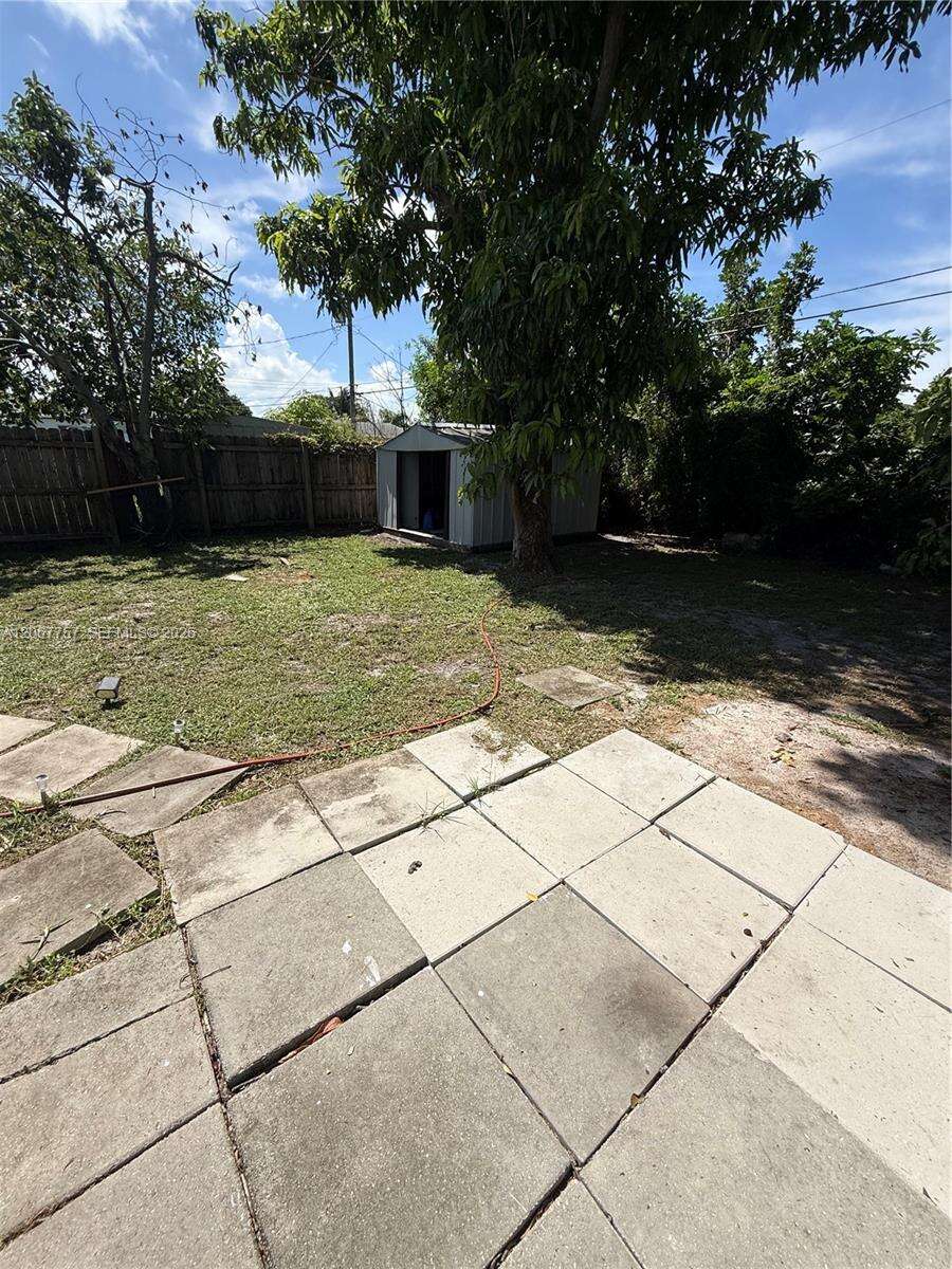 Hollywood | 2411 Wiley St N/A | Picture 41