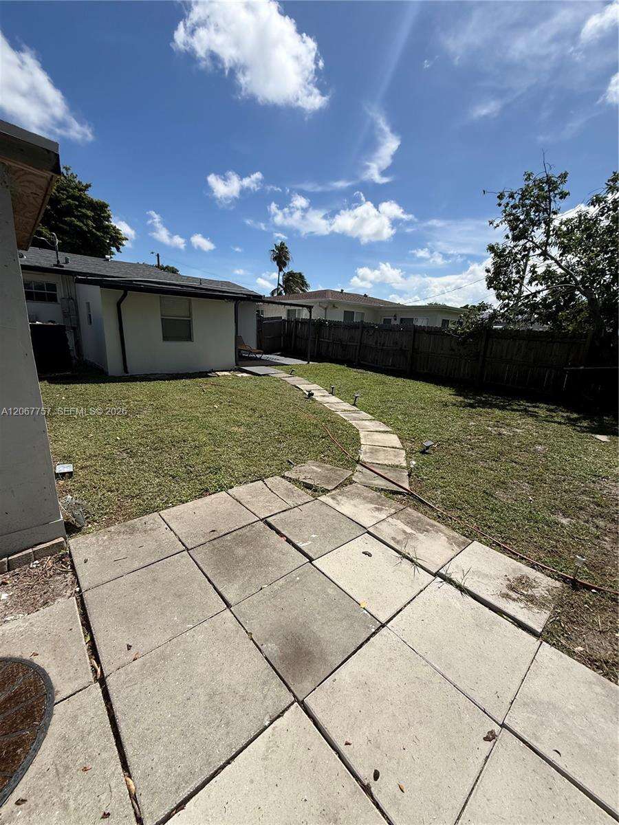Hollywood | 2411 Wiley St N/A | Picture 42
