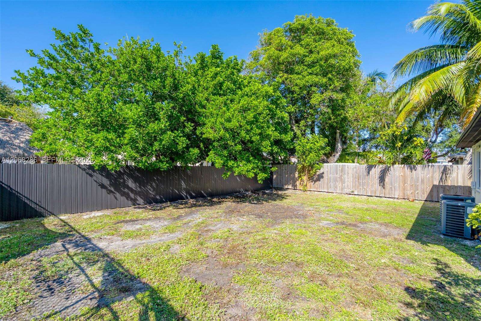 Hallandale Beach |   Unit #1-2 | Picture 11