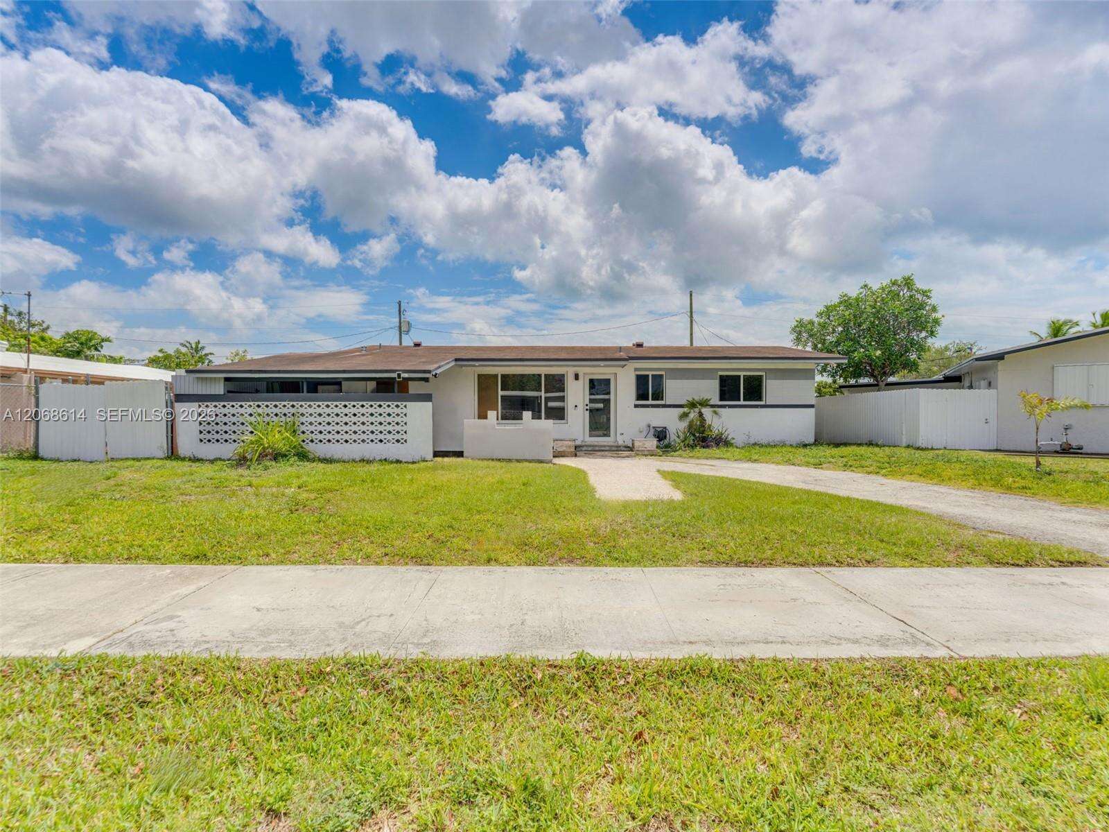 Cutler Bay | 19931 Gulfstream Rd N/A | Picture 1