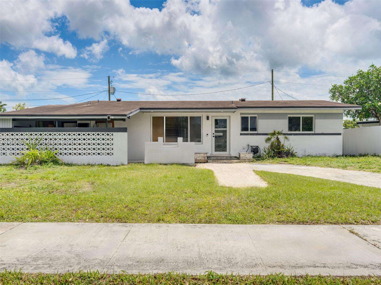 Cutler Bay | 19931 Gulfstream Rd N/A | Picture 2