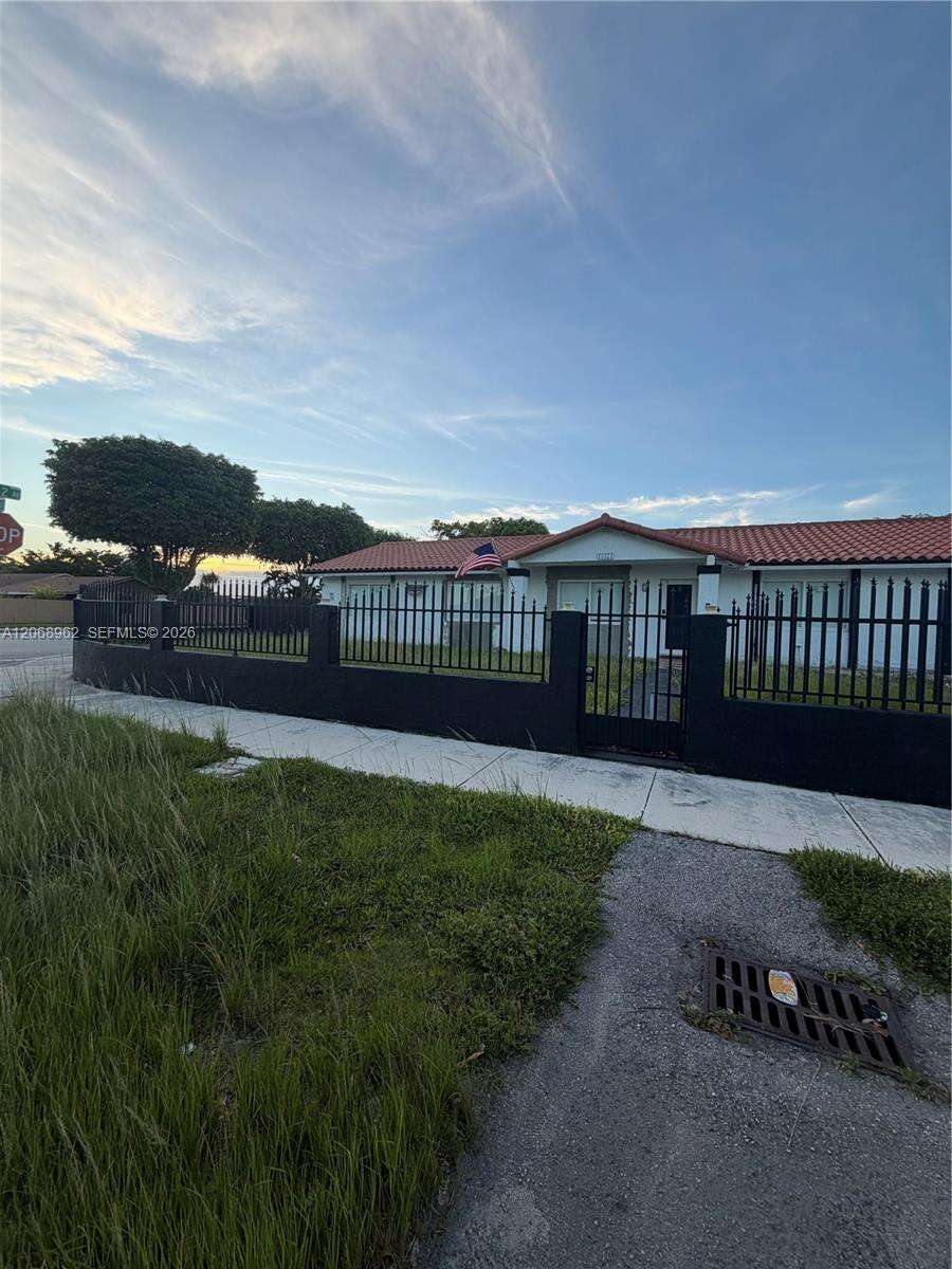 Miami | 15171 70th St N/A | Picture 2
