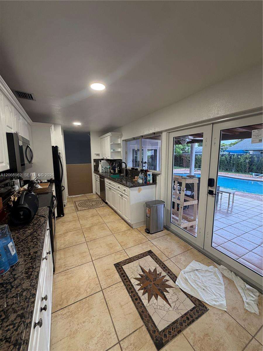 Miami | 15171 70th St N/A | Picture 17