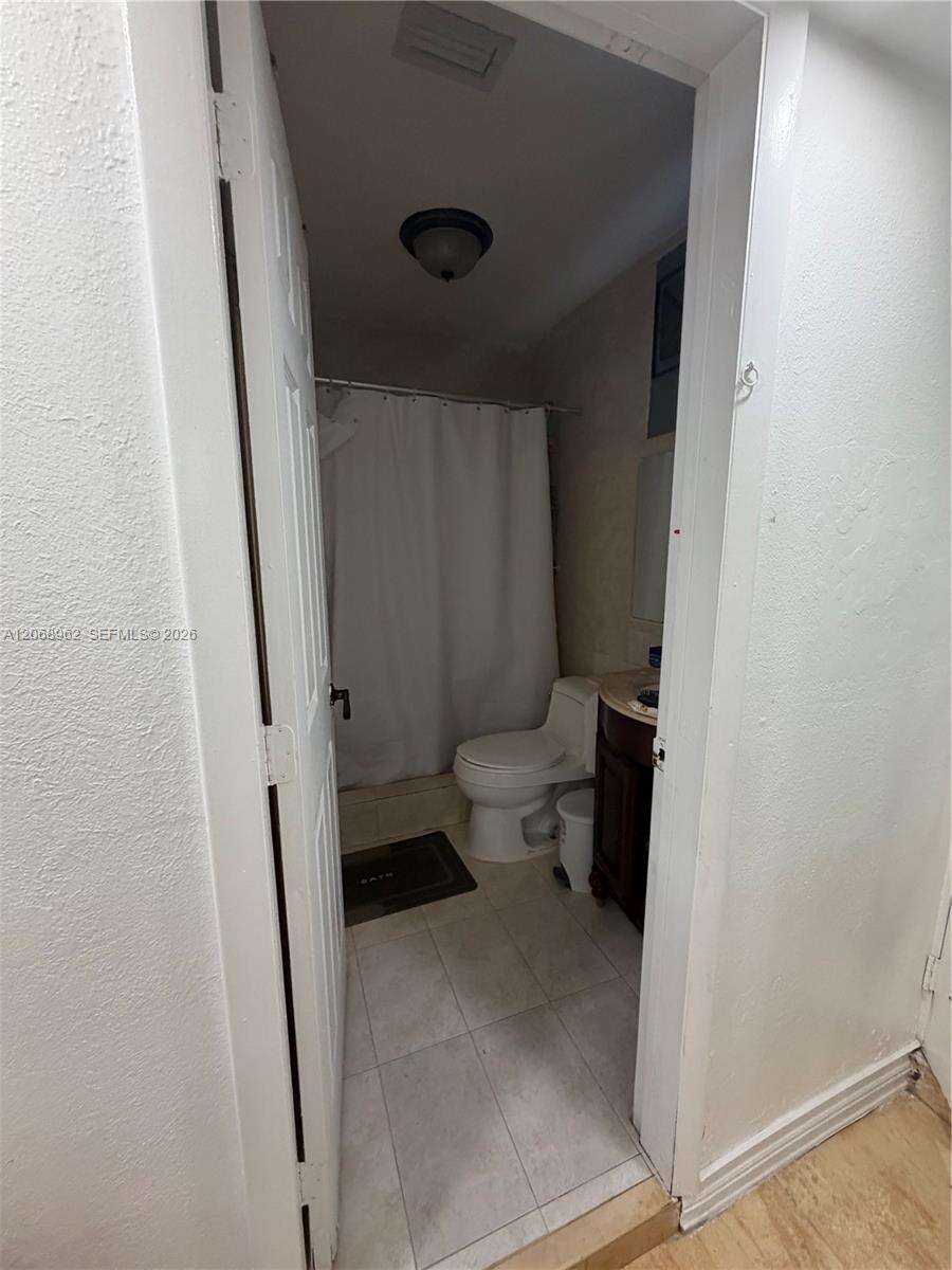 Miami | 15171 70th St N/A | Picture 21