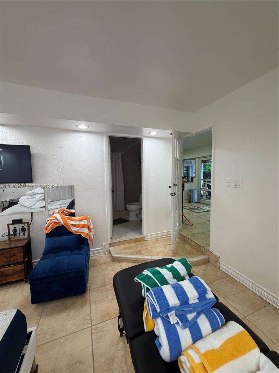 Miami | 15171 70th St N/A | Picture 23
