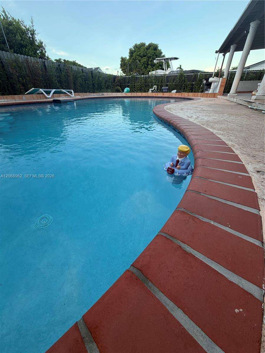 Miami | 15171 70th St N/A | Picture 27