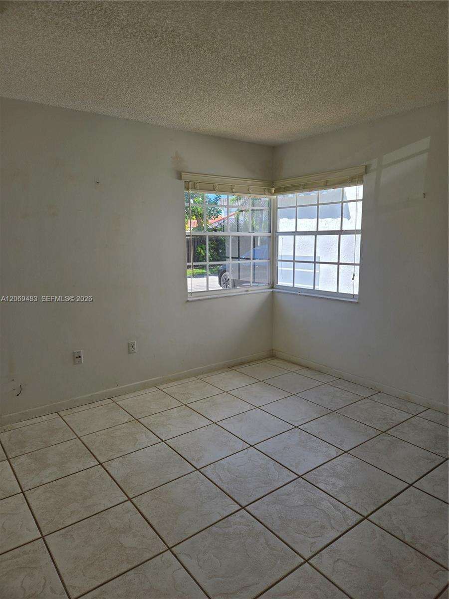 Miami | 15416 50th Ter N/A | Picture 12