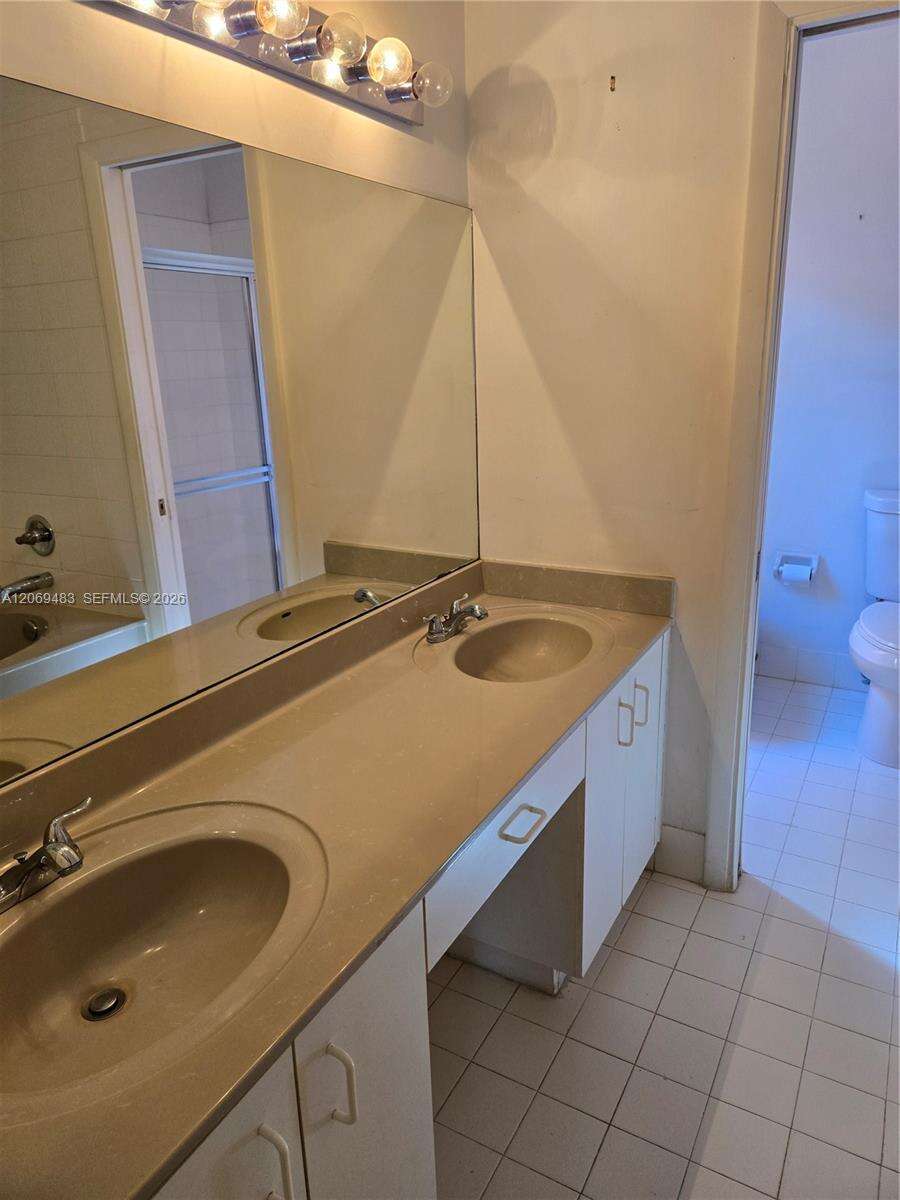 Miami | 15416 50th Ter N/A | Picture 18
