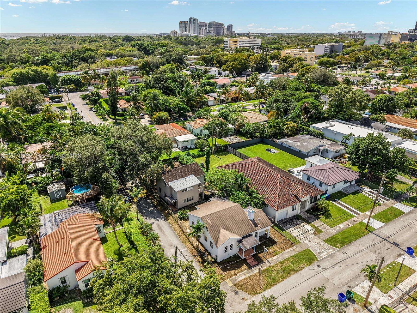 Miami | 2100 25th St N/A | Picture 23