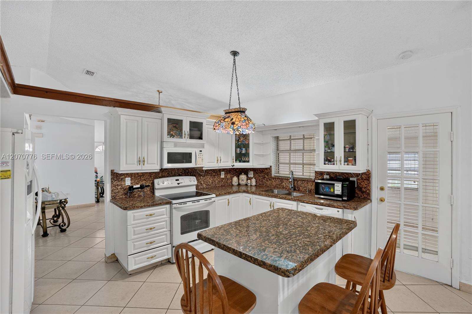 Miami | 2375 141st Ave N/A | Picture 13