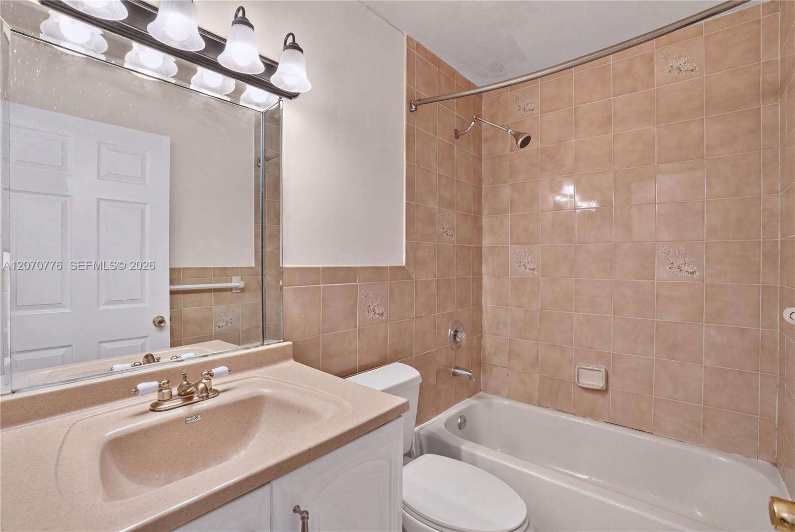 Miami | 2375 141st Ave N/A | Picture 24