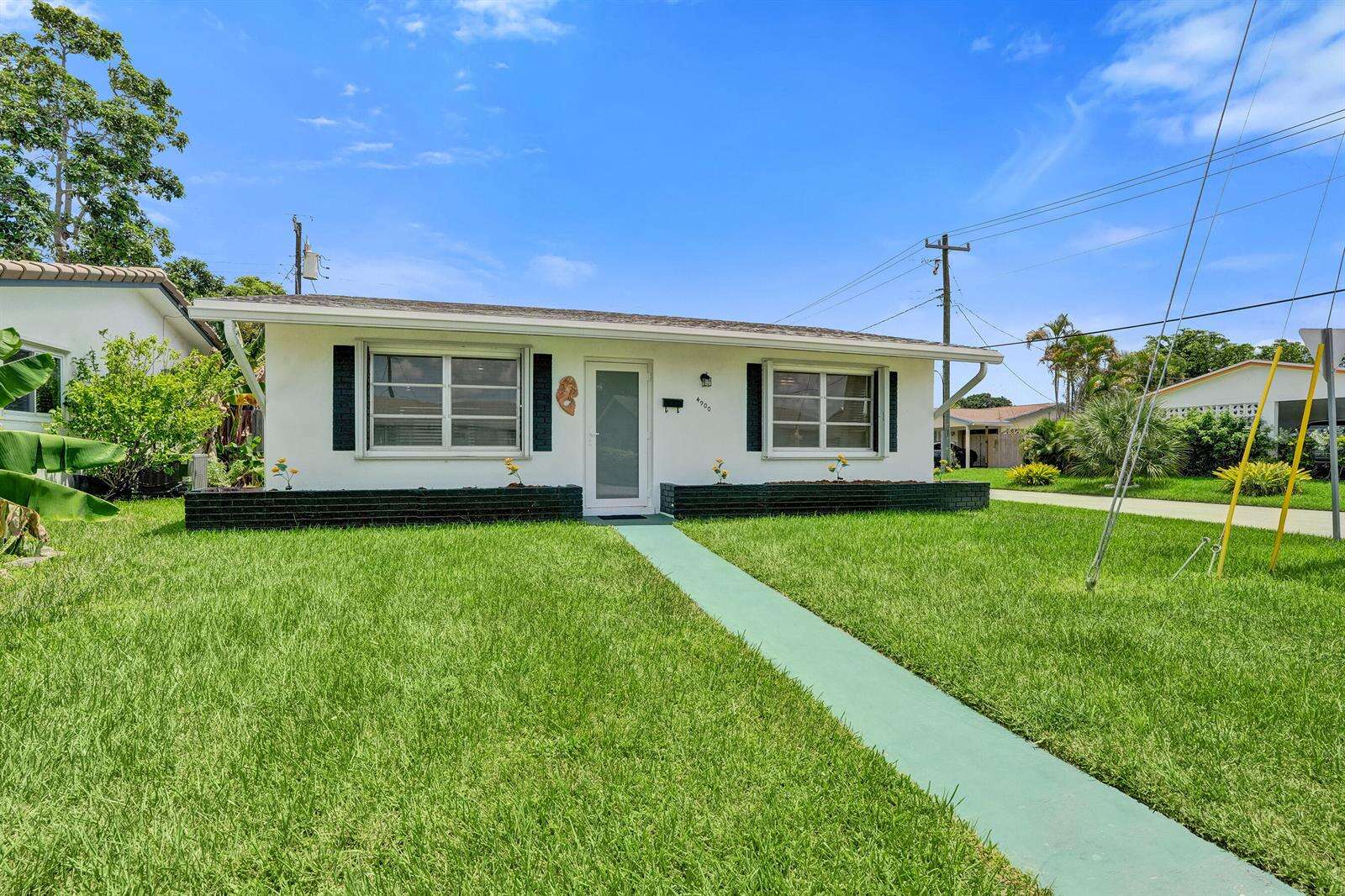 Tamarac | 4900 27 N/A | Picture 1