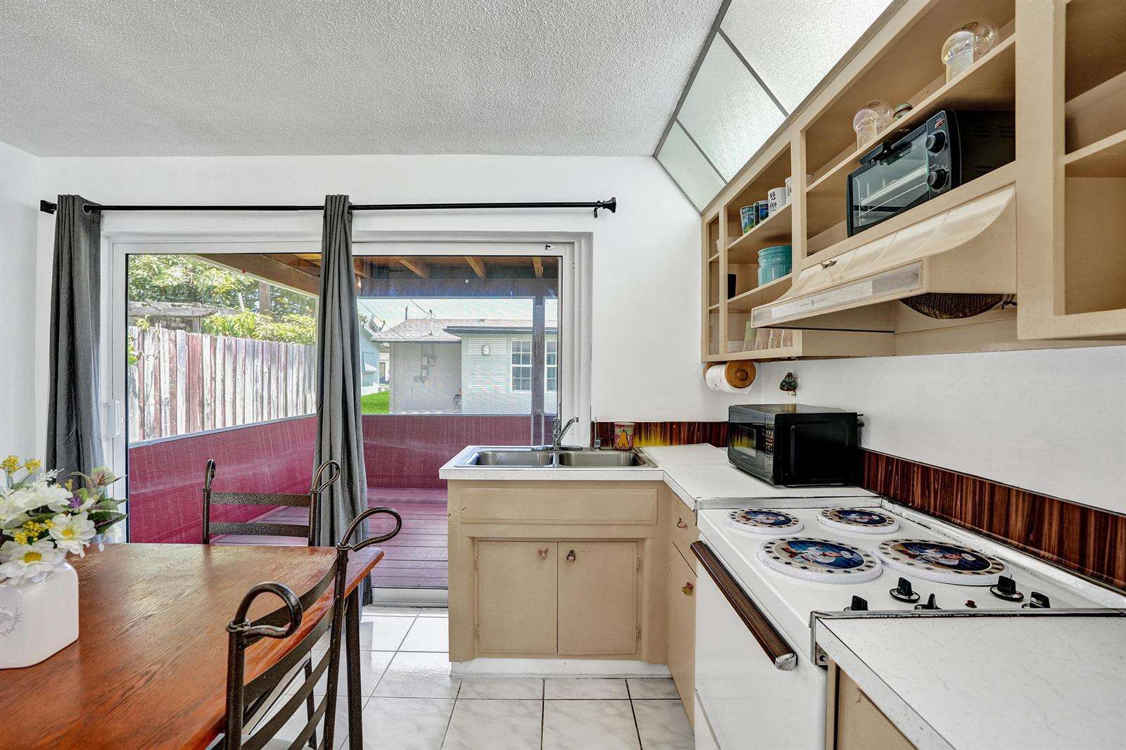 Tamarac | 4900 27 N/A | Picture 7