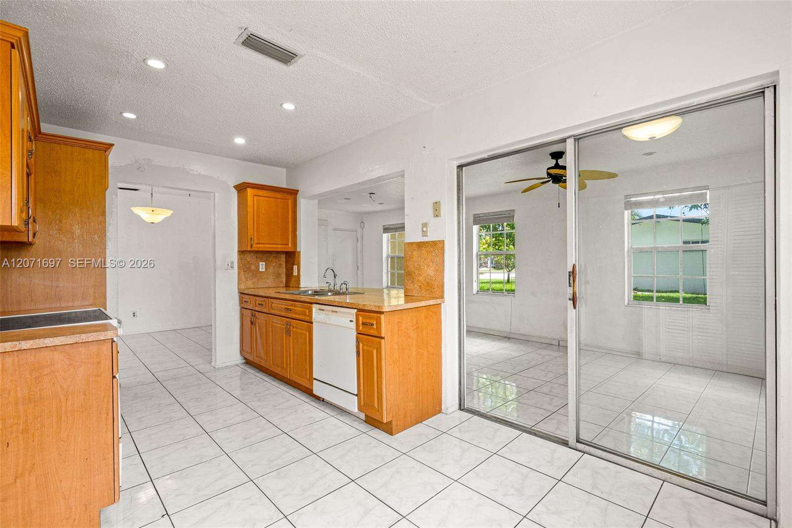 Lauderdale Lakes | 4700 41st Pl N/A | Picture 17
