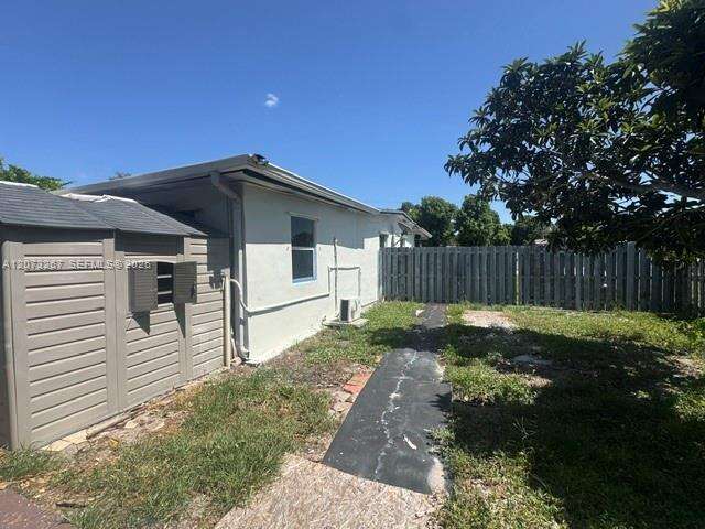 Miami | 12610 23rd Ave N/A | Picture 5