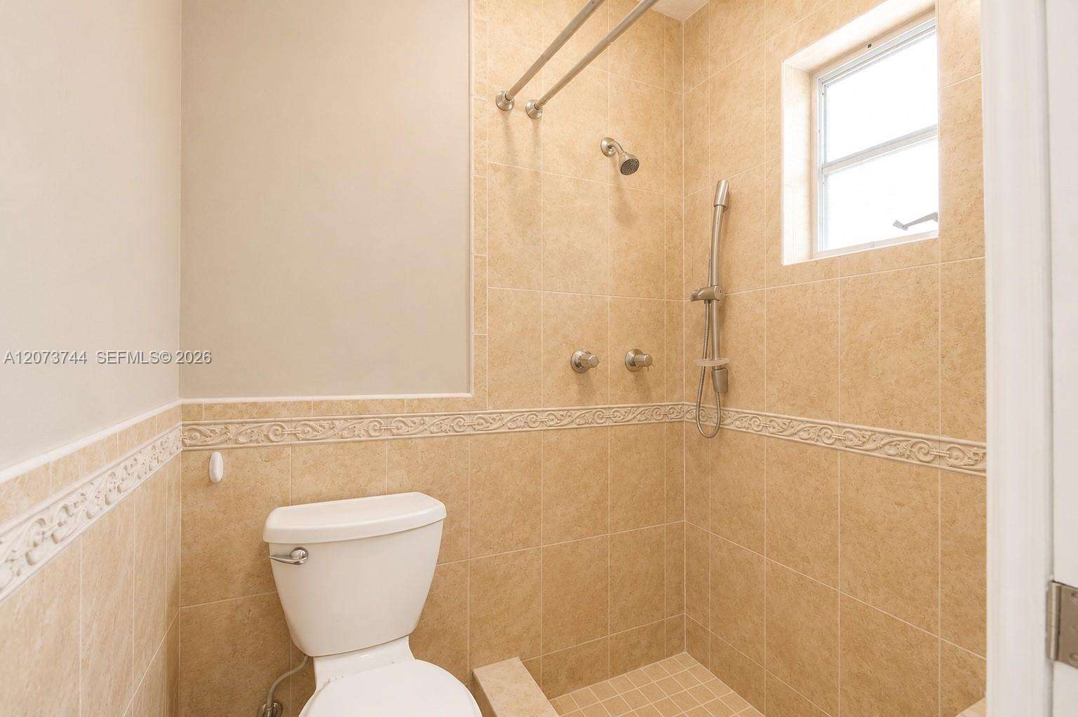 Pembroke Pines | 1060 Douglas Rd N/A | Picture 11