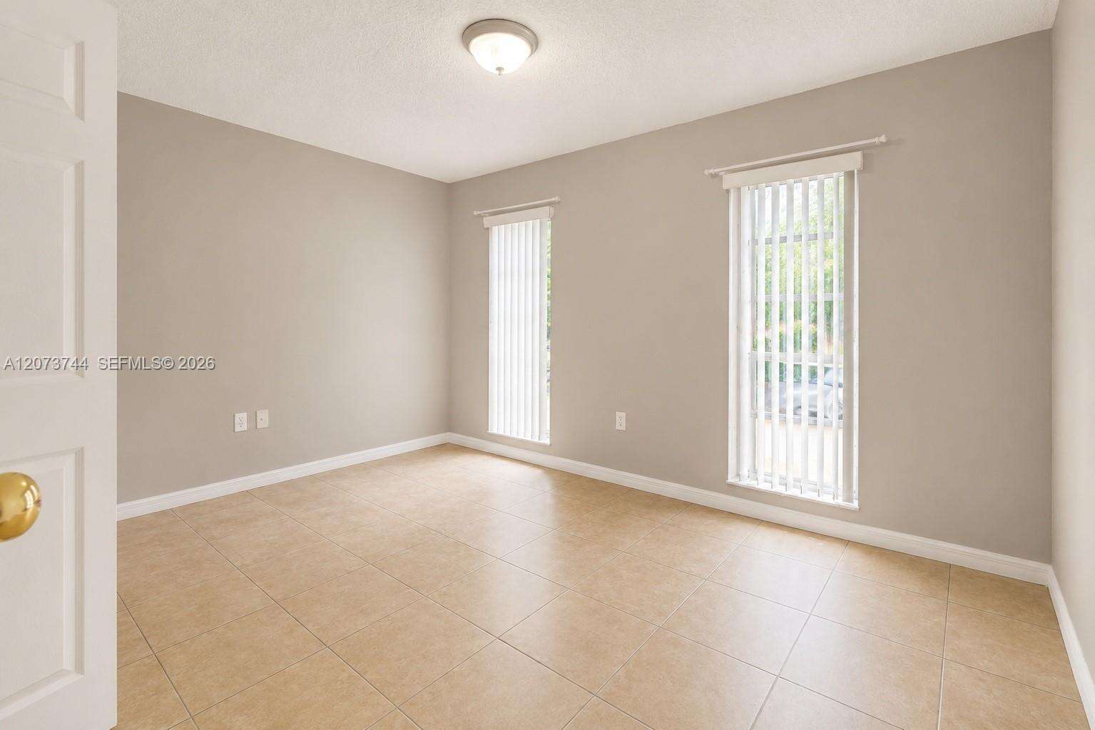 Pembroke Pines | 1060 Douglas Rd N/A | Picture 14