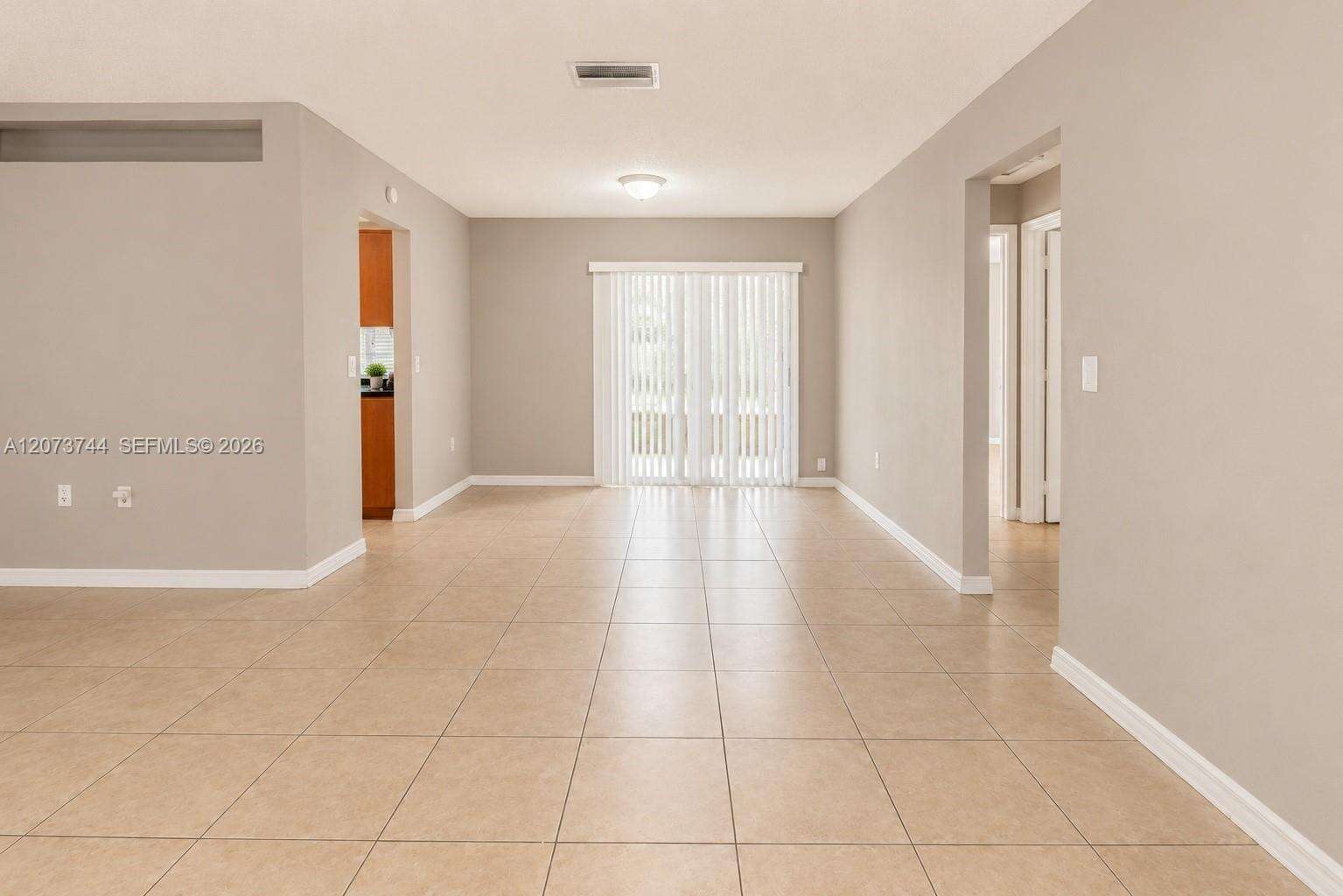 Pembroke Pines | 1060 Douglas Rd N/A | Picture 15