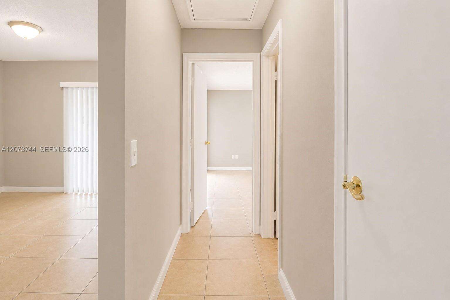 Pembroke Pines | 1060 Douglas Rd N/A | Picture 16