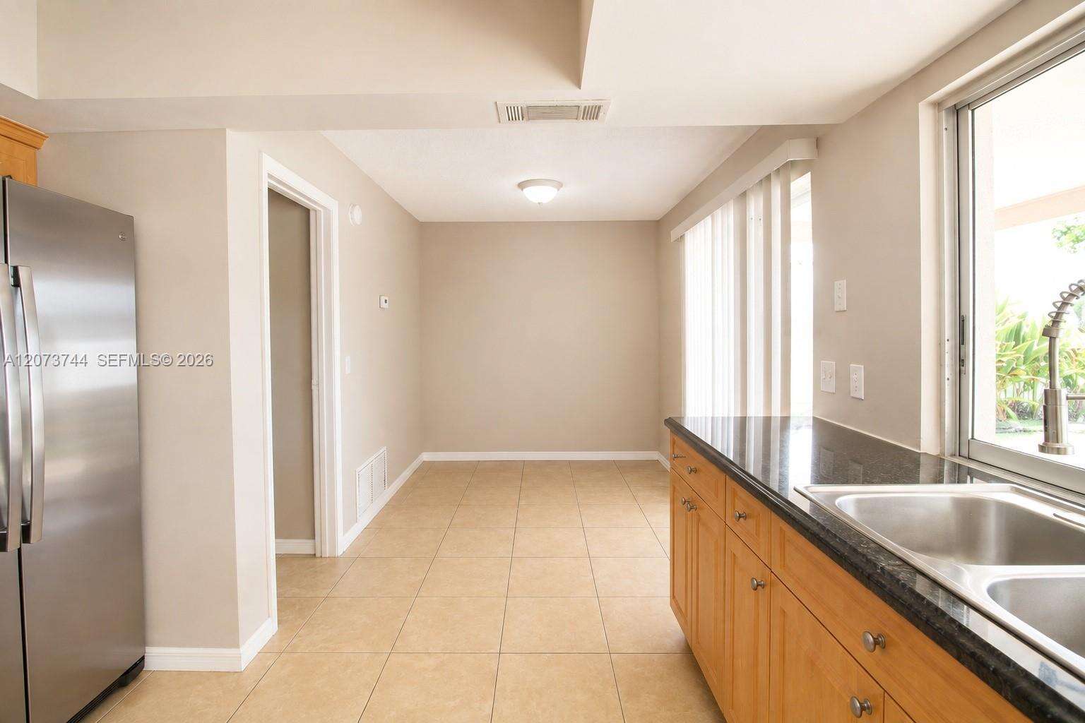 Pembroke Pines | 1060 Douglas Rd N/A | Picture 20