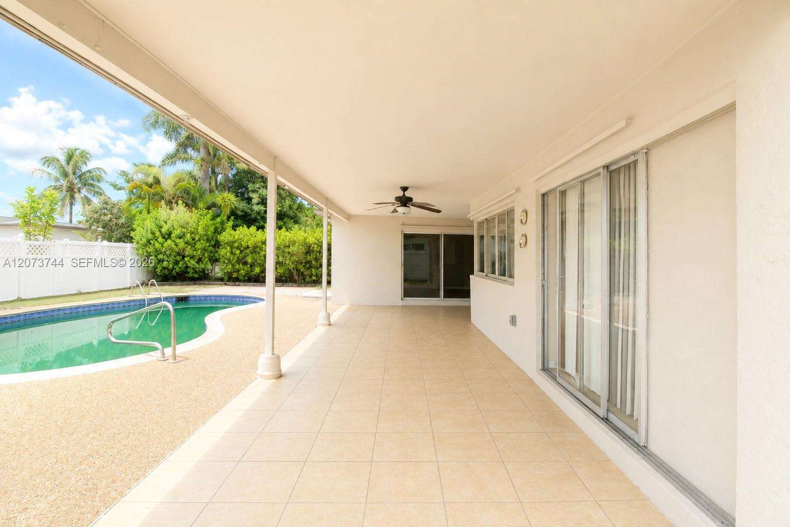 Pembroke Pines | 1060 Douglas Rd N/A | Picture 23