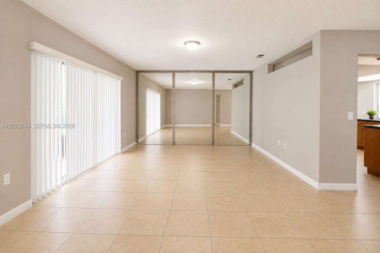 Pembroke Pines | 1060 Douglas Rd N/A | Picture 4